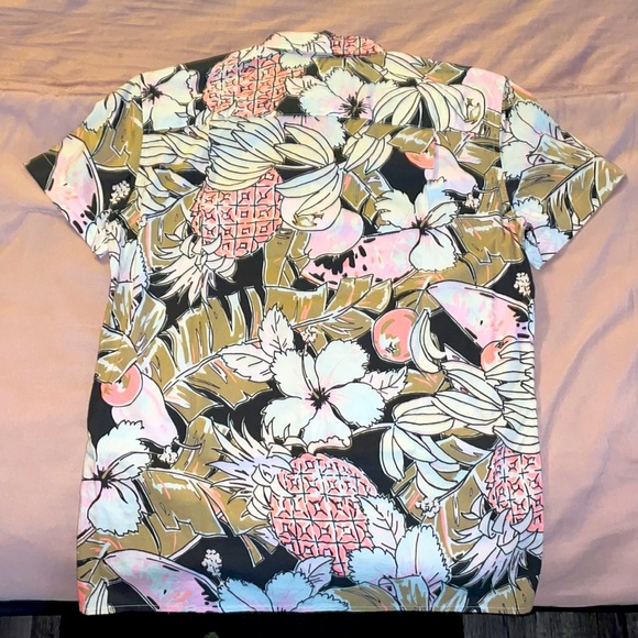 American Eagle Outfitter’s. - Picture 2 of 2